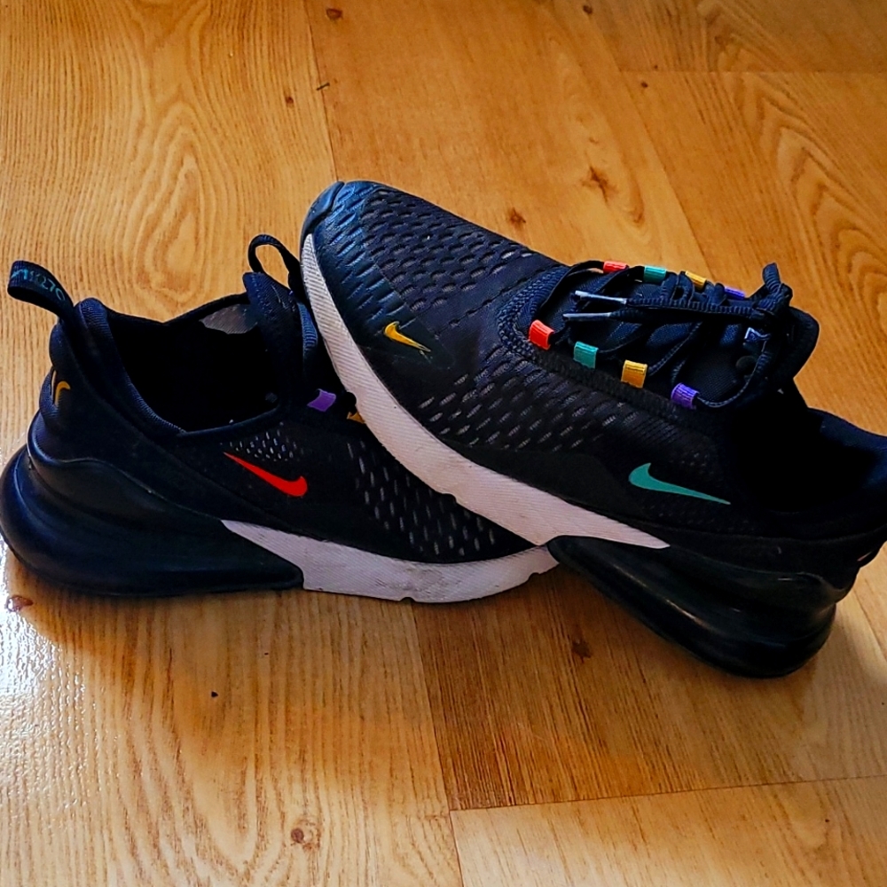 Air Max 270